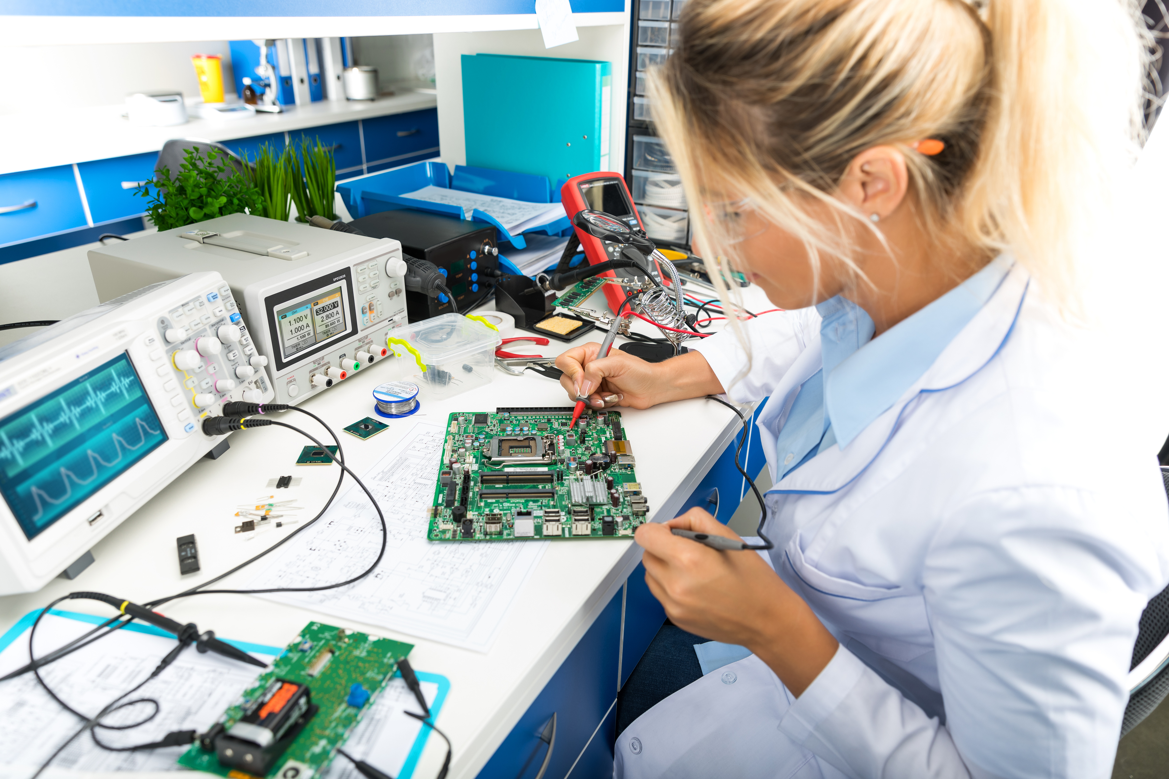 Electrical and Electronic Equipment Assemblers
